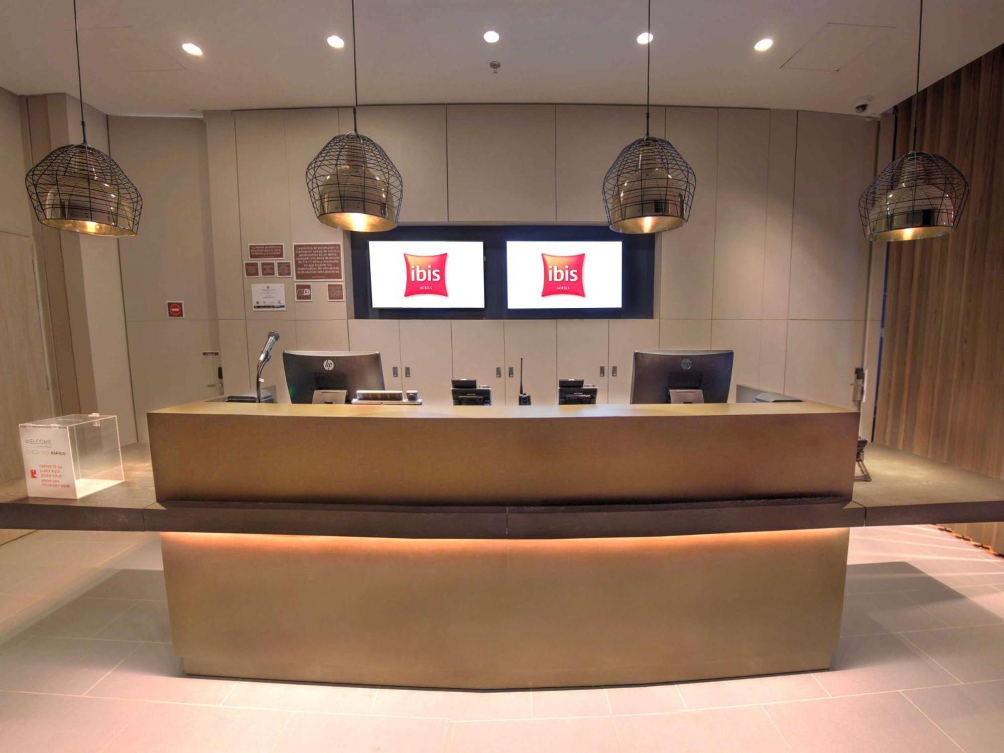 Ibis Apartadó 外观 照片